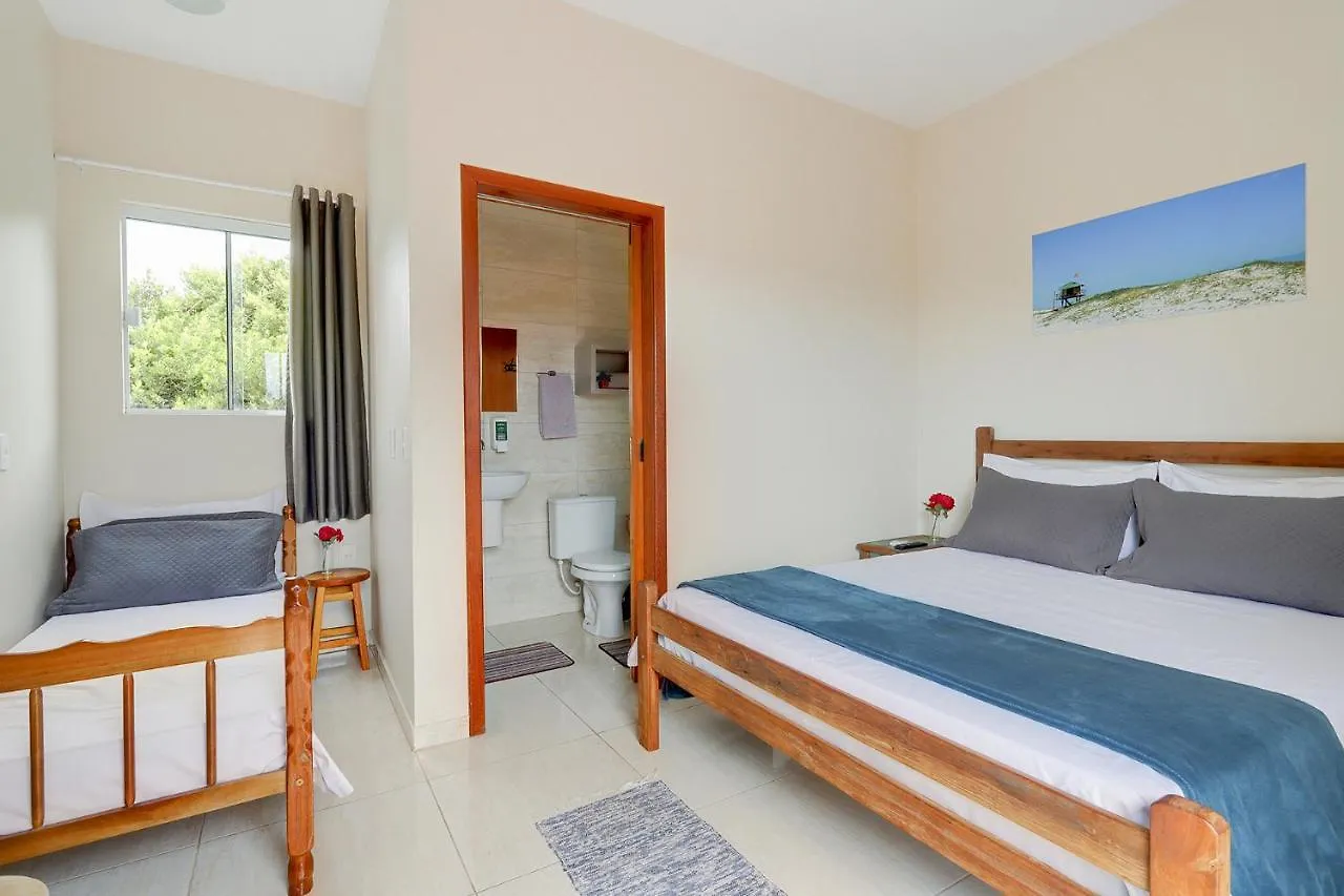 Guest house Origin Acomodacoes Guarda do Embau Brazil