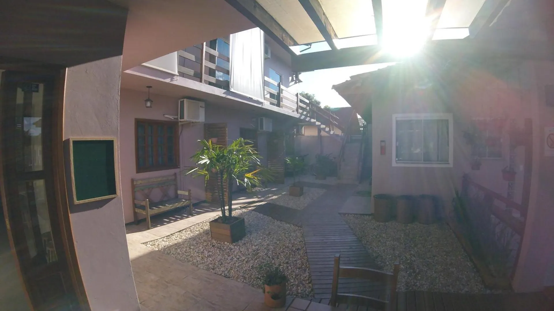 Guest house Origin Acomodacoes Guarda do Embau